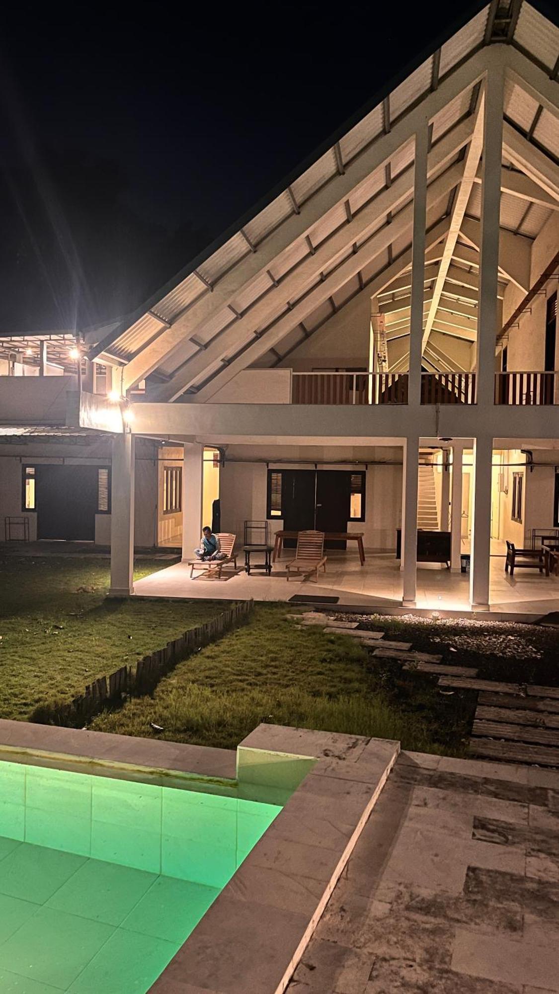 Passifika House Hotel Canggu Екстериор снимка